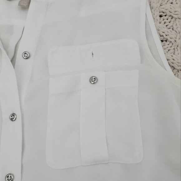 Banana Republic Petite White Sleeveless/Collarless "Safari" Top - Picture 7 of 16